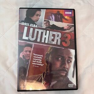 Luther Season 3 DVD